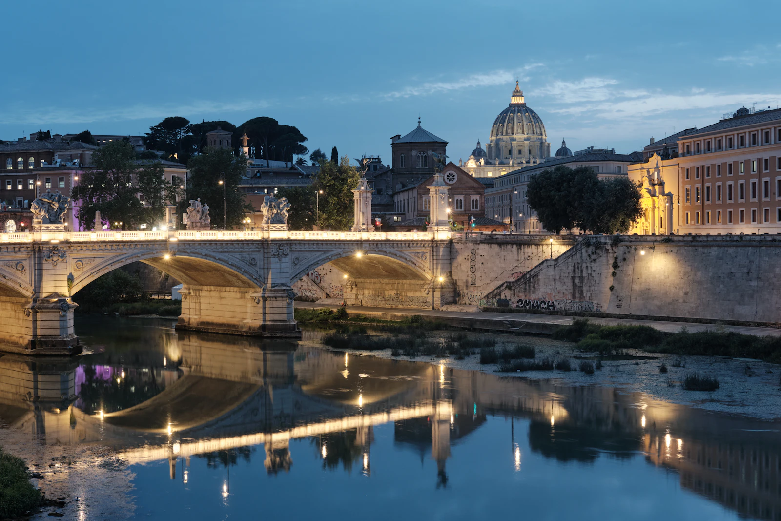 Rome Passenger Van Rental